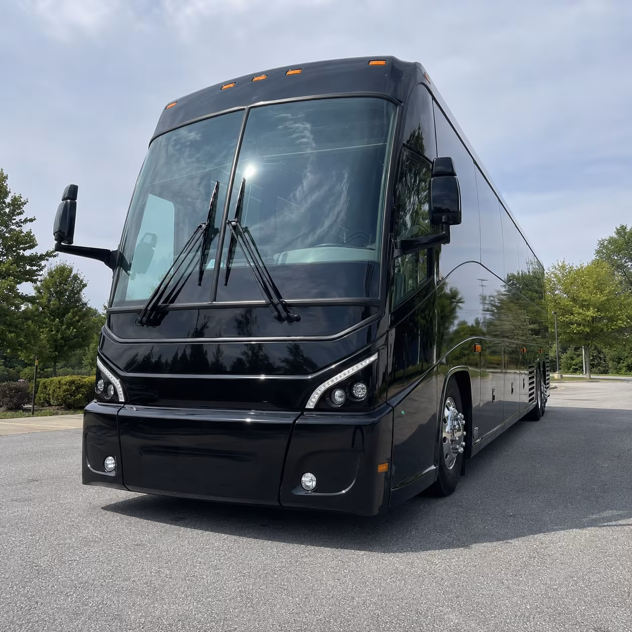airport transfers from xna to walmart hq and corporate hotels